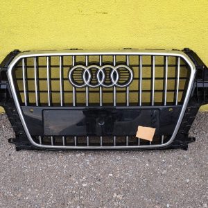 Audi Q3 8U Kühlergrill Glänzend